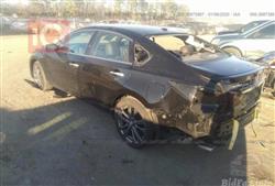 نيسان ألتيما